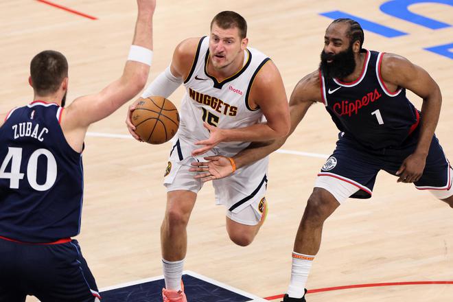 5月2日NBA季后赛首轮：快船主场险胜掘金，哈登成最大功臣拖入抢七