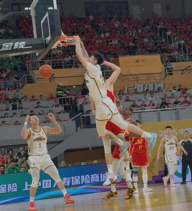 3-0！广厦横扫辽宁进总决赛，张镇麟低迷因伤病状态大打折扣