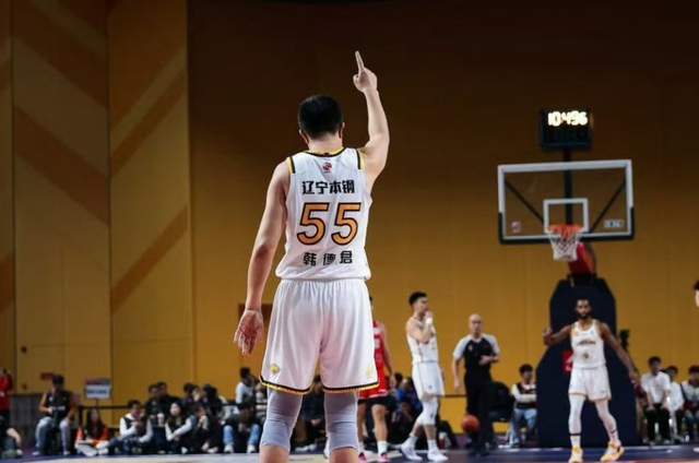 CBA 季后赛半决赛辽宁 0-3 被横扫，韩德君赛后透露或准备退役