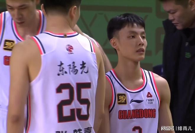 CBA 季后赛半决赛 G3：广厦横扫辽宁晋级，辽粤争霸时代落幕