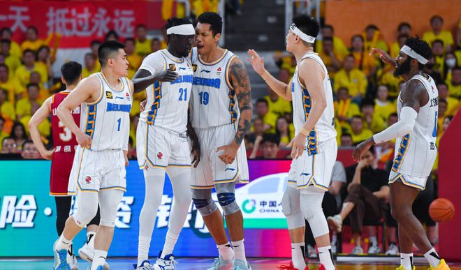 CBA 季后赛半决赛第三场：北京首钢大胜山西，时隔十年再进总决赛