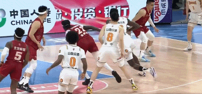 CBA 季后赛半决赛 G3 北京 3-0 横扫山西晋级，奥莫特成奇兵且谈心态