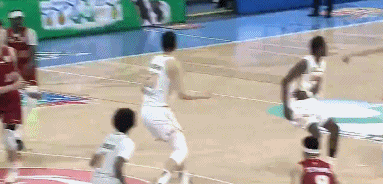 北京男篮3-0横扫山西会师CBA总决赛，周琦谈眼伤及赛场表现