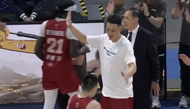 CBA季后赛半决赛：山西出局，广东辽宁争抢超级外援，比赛转折惊人