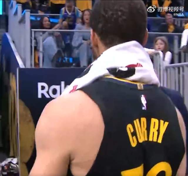 5月3日NBA季后赛G6：勇士主场惜败火箭遭拖入抢七，库里带伤出战难挽败局