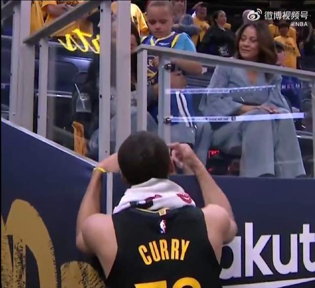 5月3日NBA季后赛G6：勇士主场惜败火箭遭拖入抢七，库里带伤出战难挽败局