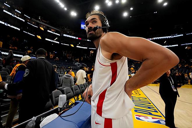 NBA 季后赛火箭胜勇士总比分扳平 乌度卡范弗利特谈战术表现