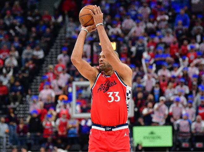 NBA 季后赛首轮 G7 快船 101-120 惜败掘金，伦纳德布朗表现各异成焦点