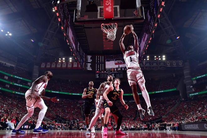5月5日NBA首轮抢七大战：火箭主场对阵勇士，最终89-103惜败