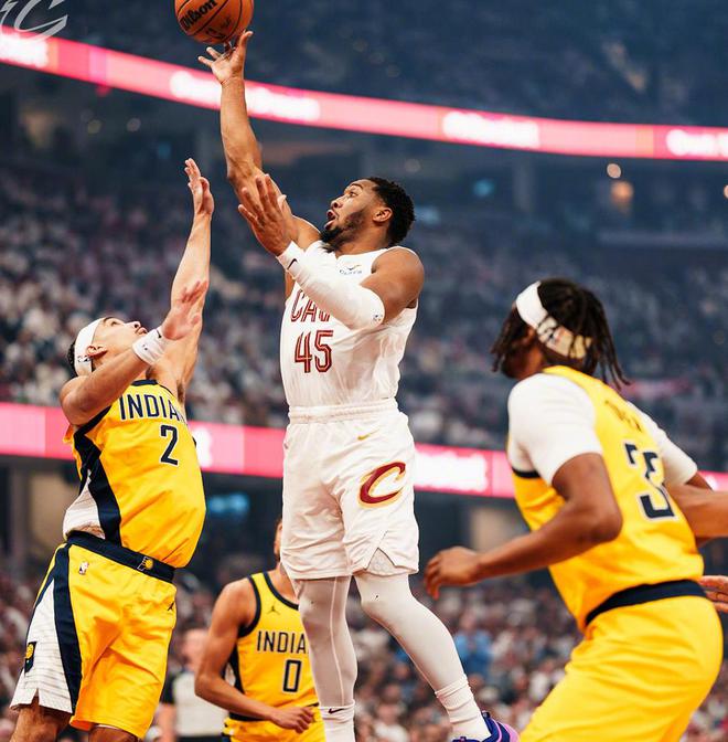 5月7日NBA季后赛骑士vs步行者G2：骑士主力缺阵挑战大，步行者需维持优势