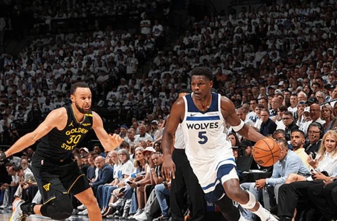 今日NBA西部半决赛G1：森林狼主场迎战勇士，上半场堪称灾难