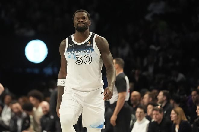 今日NBA西部半决赛G1：森林狼主场迎战勇士，上半场堪称灾难