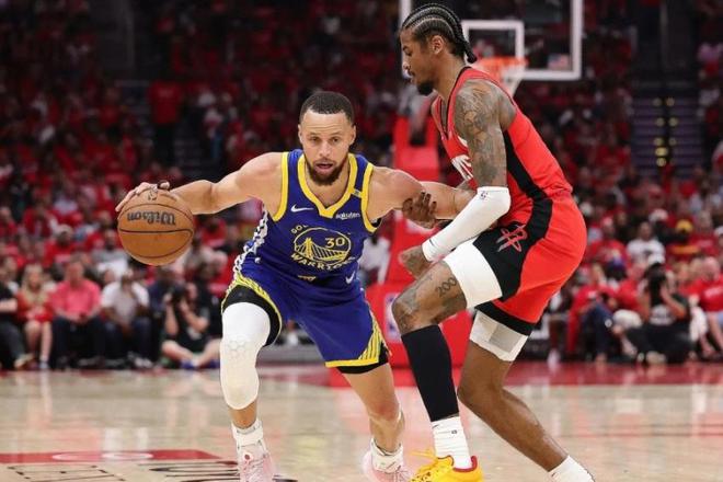 NBA 季后赛西部半决赛：库里左腿筋拉伤，赛程紧密成主因