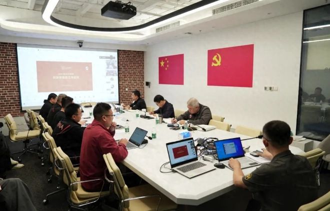 重大官宣！CBA总决赛G1裁判组公布，杨鸣潘江亮相，周琦迎来新挑战