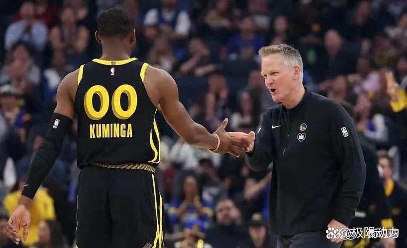 NBA季后赛G1：勇士客场胜森林狼，巴特勒希尔德格林发挥出色