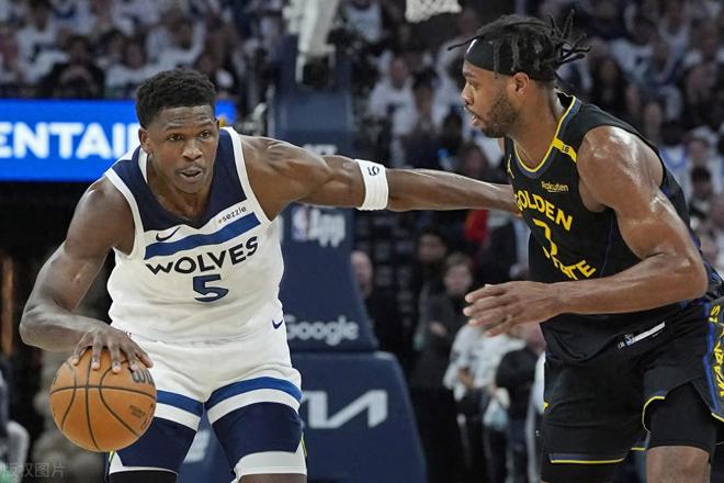NBA 季后赛第二轮焦点战：金州勇士客场大胜森林狼 1-0 领先