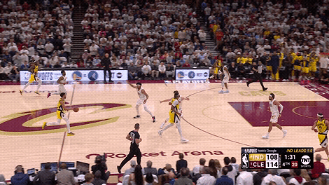 NBA季后赛第二轮：勇士下克上胜森林狼，湖人球迷陷入自我怀疑
