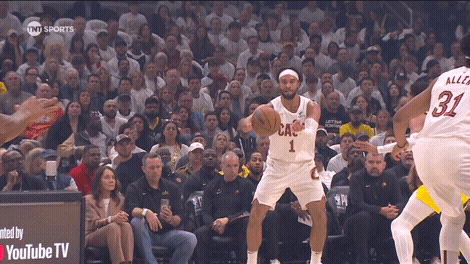 NBA季后赛第二轮：勇士下克上胜森林狼，湖人球迷陷入自我怀疑