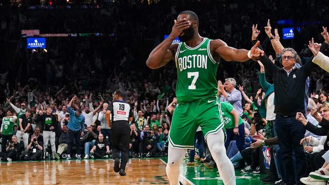 NBA半决赛尼克斯VS凯尔特人G2：凯尔特人欲扳平 全场回顾精彩不断
