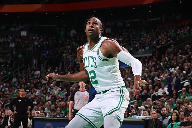 NBA东部半决赛G2：纽约尼克斯惊天逆转，艾尔-霍福德表现惨不忍睹