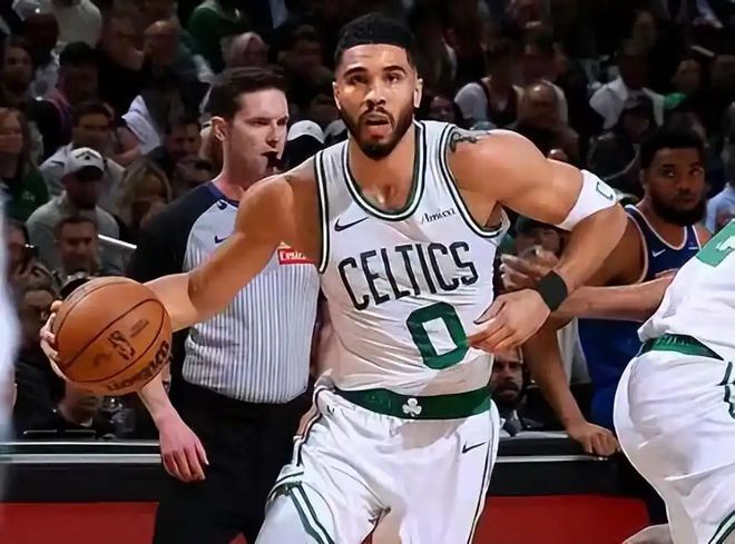 今日NBA季后赛东部半决赛G2：凯尔特人主场落败，系列赛0-2落后成笑柄
