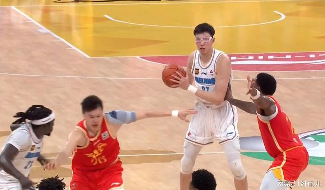 CBA总决赛首战：北京首钢胜广厦，周琦战略意义重大成未来霸主热门