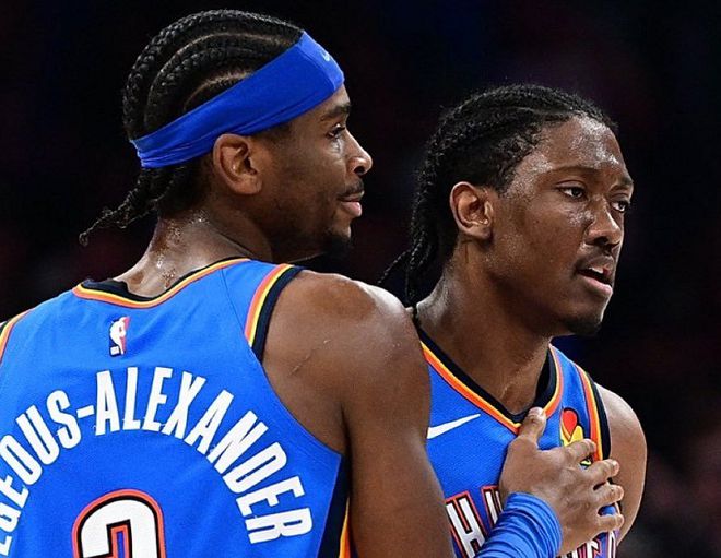 NBA 季后赛激战正酣！东西部半决赛冷门频出，雷霆初显冠军相