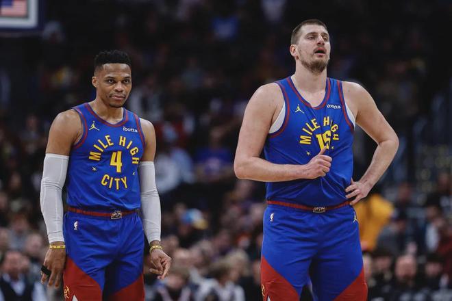 NBA历史最佳球员之争：乔丹詹姆斯外，库里约基奇被热议？