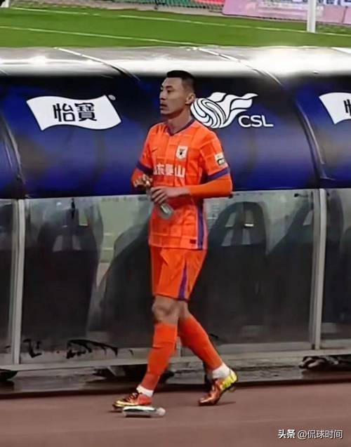 直播吧5月8日讯：泰山队与浙江队比赛前瞻，崔康熙下课暂无打算