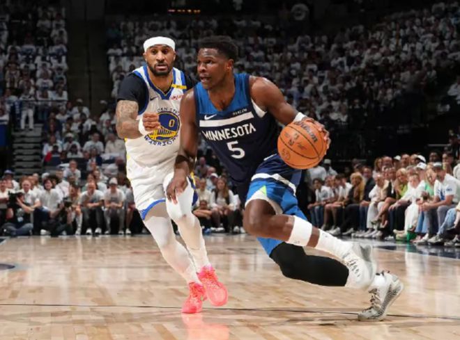 NBA 季后赛森林狼再战勇士，库里伤退首战引波折，G2 又生变故