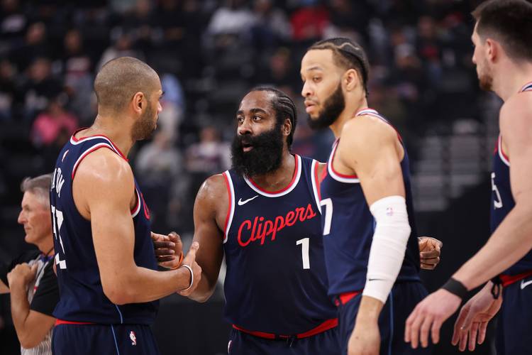 5月9日NBA季后赛激战，快船首轮出局后多消息曝光，休赛期引援目标出炉