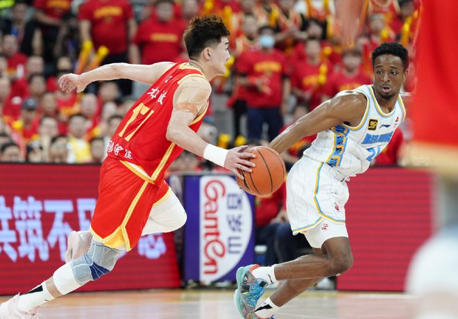 5月9日CBA总决赛G2：广厦男篮103-96胜北京，孙铭徽成关键先生