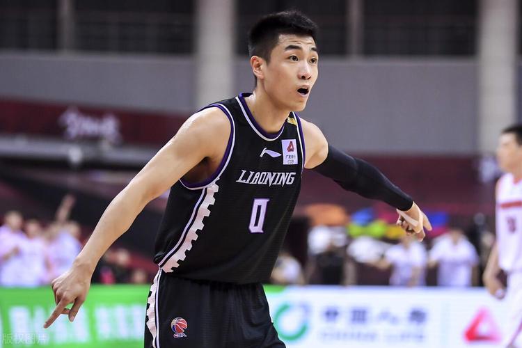山东男篮淘汰后高诗岩接受采访引风波，他会离队吗？