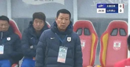 中超联赛山东泰山4:2战胜浙江，背后却是诸多无奈与危机