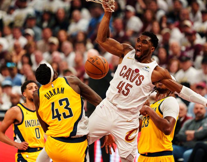 NBA 季后赛分区半决赛：夺冠热门原形毕露，黑马球星强势崛起