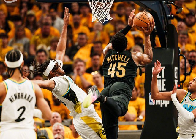NBA 季后赛分区半决赛：夺冠热门原形毕露，黑马球星强势崛起