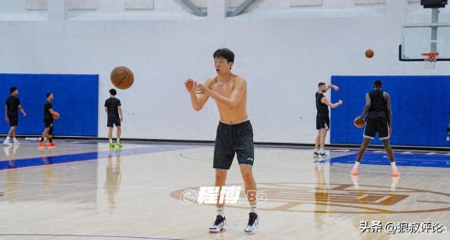 北京时间5月12日！杨瀚森将迎芝加哥联合试训，训练点滴曝光