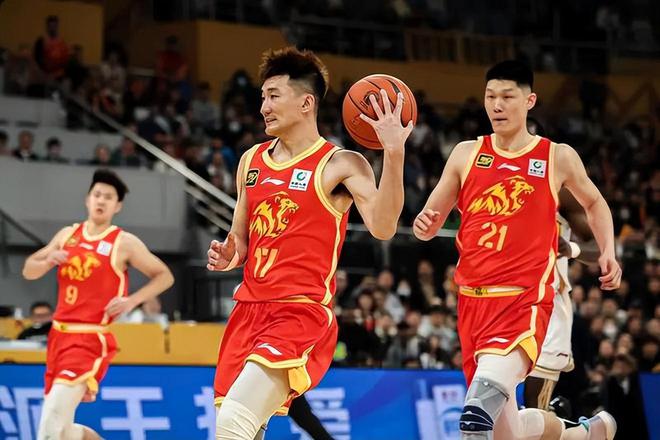 广厦男篮晋级半决赛迎战辽宁，18小时内连发两条重要信息引关注