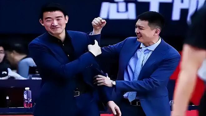 广厦男篮晋级半决赛迎战辽宁，18小时内连发两条重要信息引关注