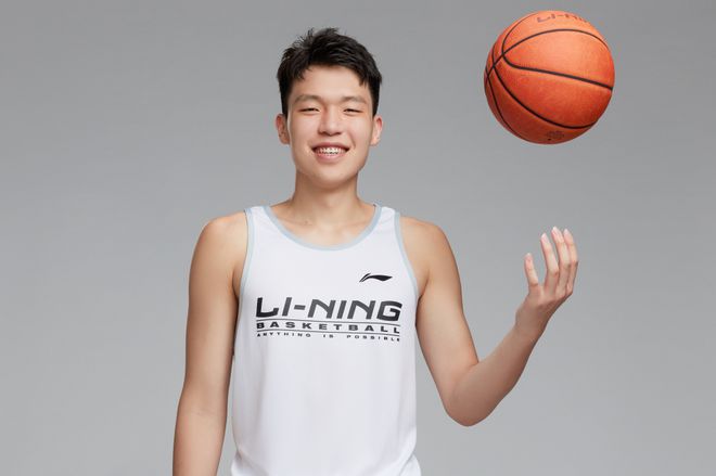 杨瀚森获2025年NBA选秀资格 5月3日赴美特训备战新赛季