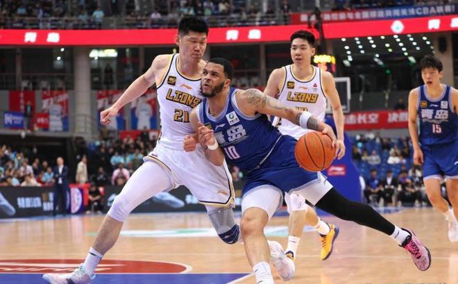 广厦半决赛G1大胜辽宁，打辽宁比打青岛更轻松？CBA季后赛分析