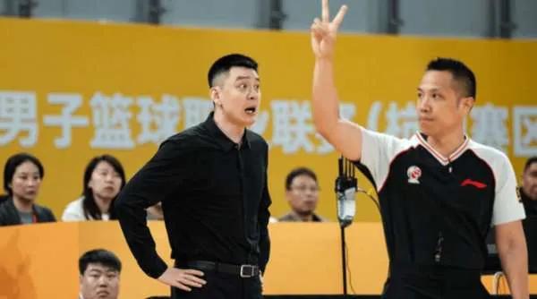 CBA季后赛G1战：辽宁男篮19分惨败广厦，系列赛悬念重燃