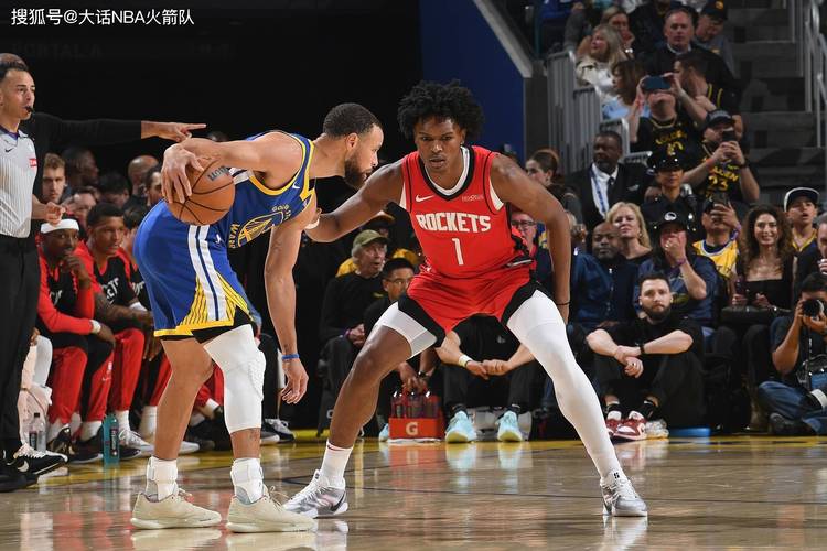 NBA季后赛火箭不敌勇士遭遇四坏消息 防守漏洞与史密斯球权不足成关键