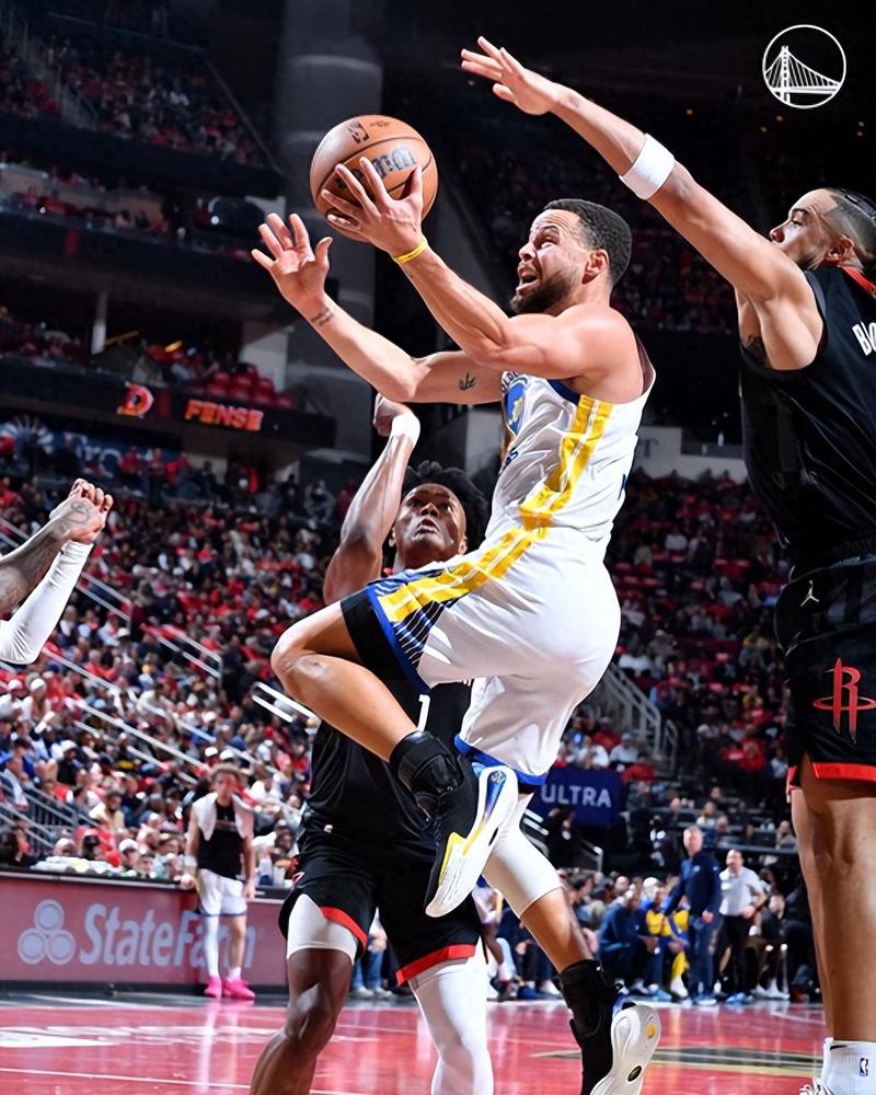 NBA季后赛最新战况：雷霆横扫灰熊晋级 库里里程碑勇士胜火箭