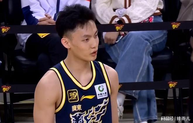 中国U19男篮五连胜！陈家政爆发成广东男篮第三核心