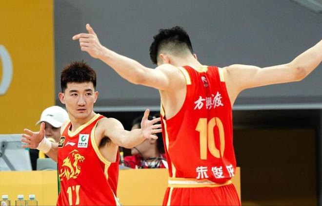 万万没想到！辽宁与广厦半决赛，辽宁遭19分惨败无缘开门红