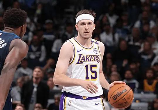 4月28日NBA季后赛首轮G4：森林狼主场迎击湖人，湖人处境危急